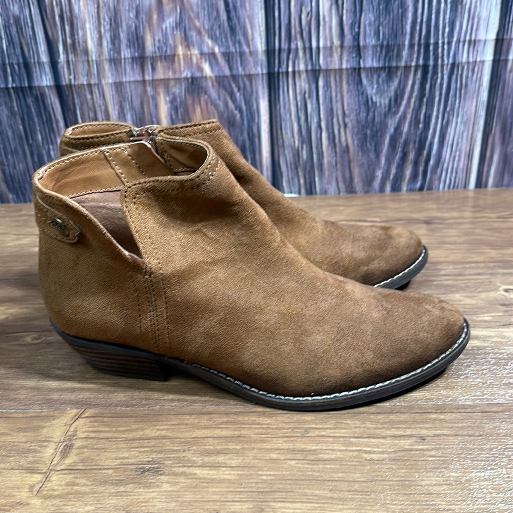 Zodiac 8M Madison Ankle Boot Bootie Side Zip Cushioned Insole Cognac Brown tan